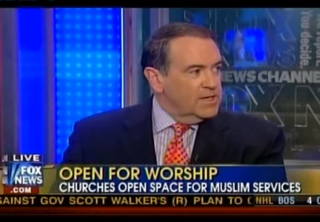 Mike Huckabee - Christian Church Allows Muslims - Video