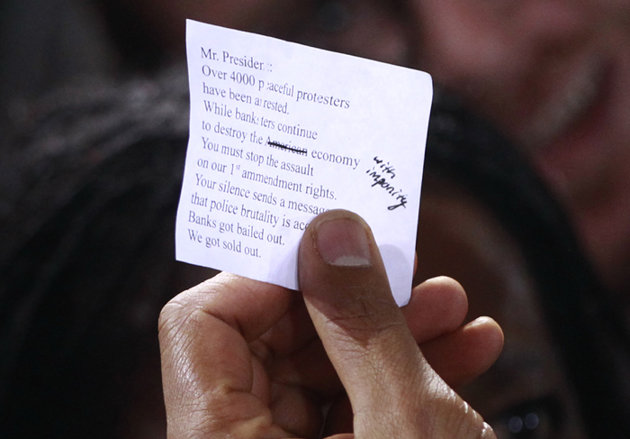 obama-occupy-note-closeup