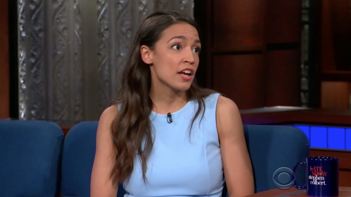Alexandria Ocasio-Cortez Calls Out the Daily Caller For Story on Fake ...
