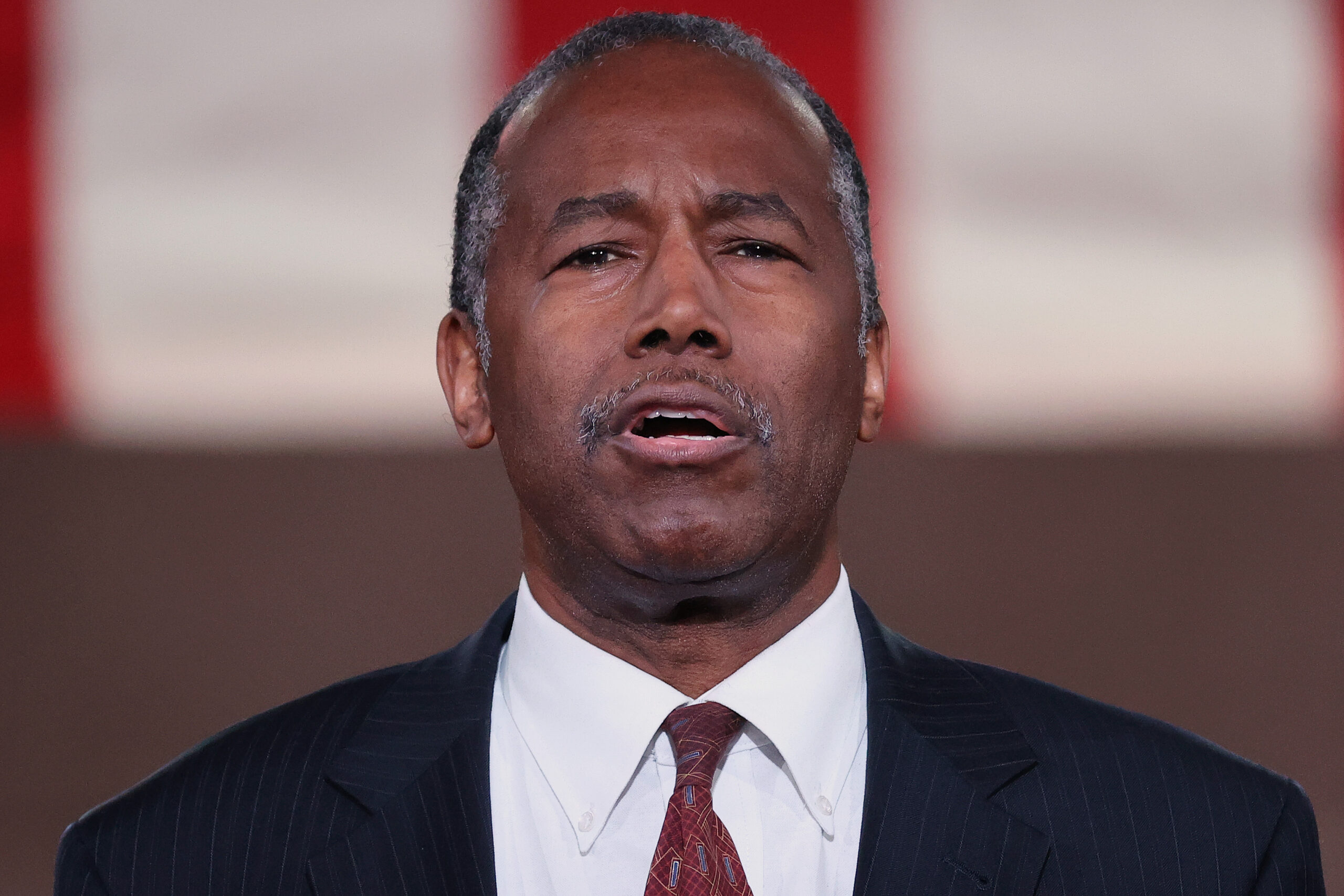 Ben Carson s Notes About John McEntee Leaked