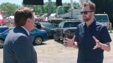 Jordan Klepper Confronts Mike Lindell