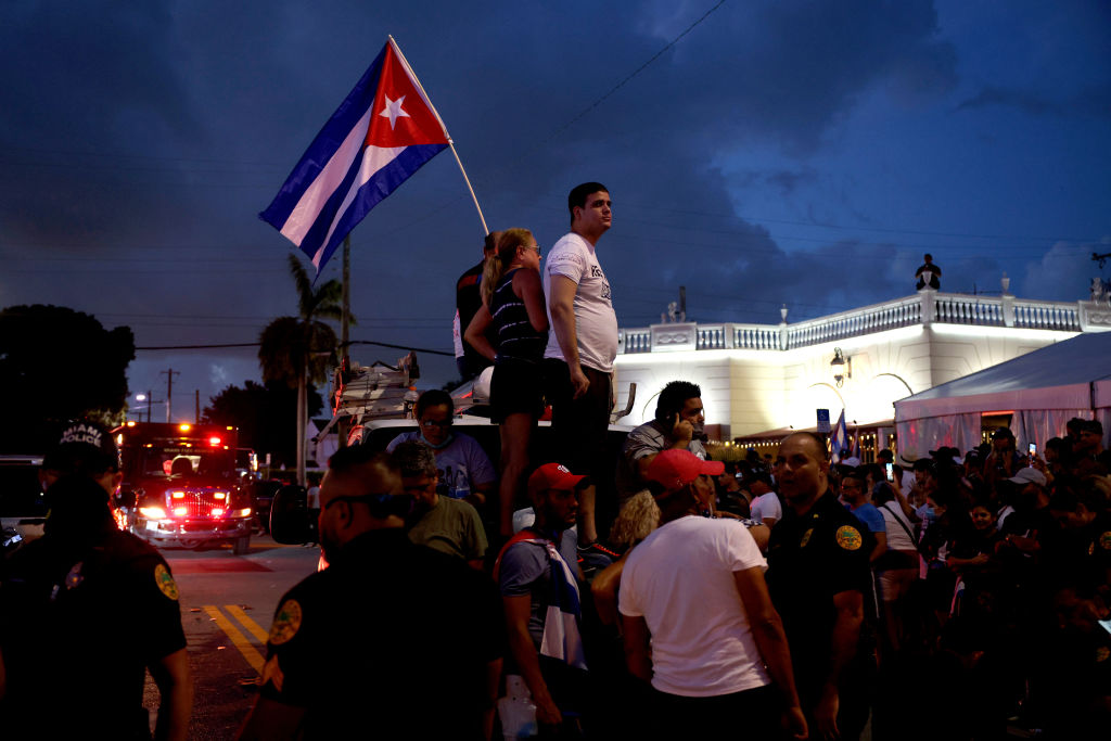 miami patria v vida cuba protests versailles florida