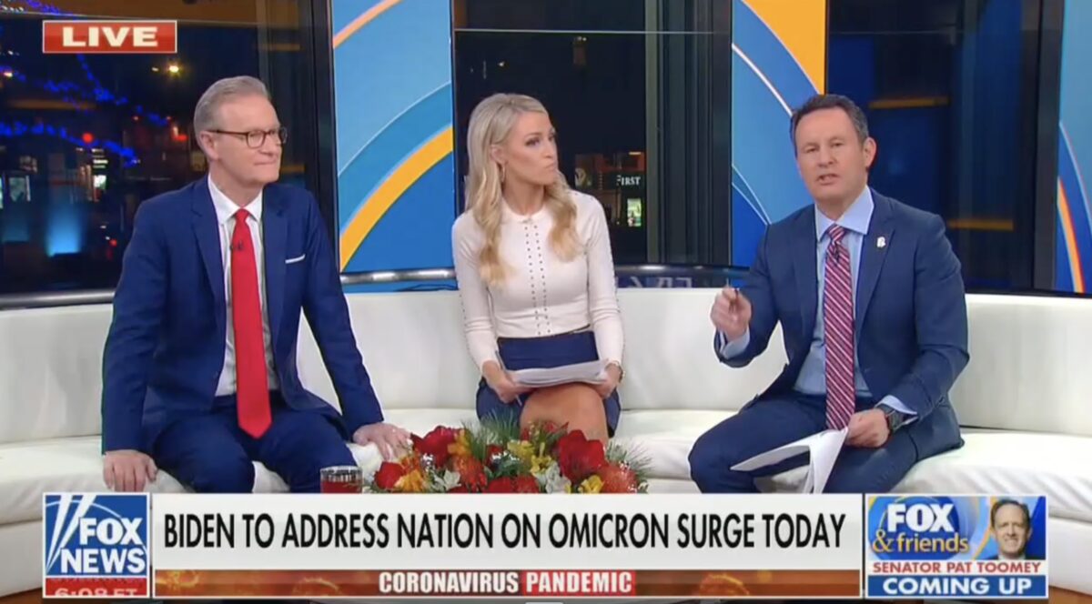 Carly Shimkus Argues Against Vaccinations