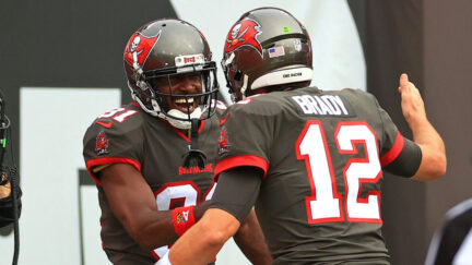 Antonio Brown smears friendship with Tom Brady