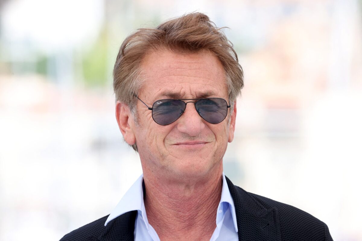 US actor and direcor Sean Penn poses during a photocall for the film "Flag Day