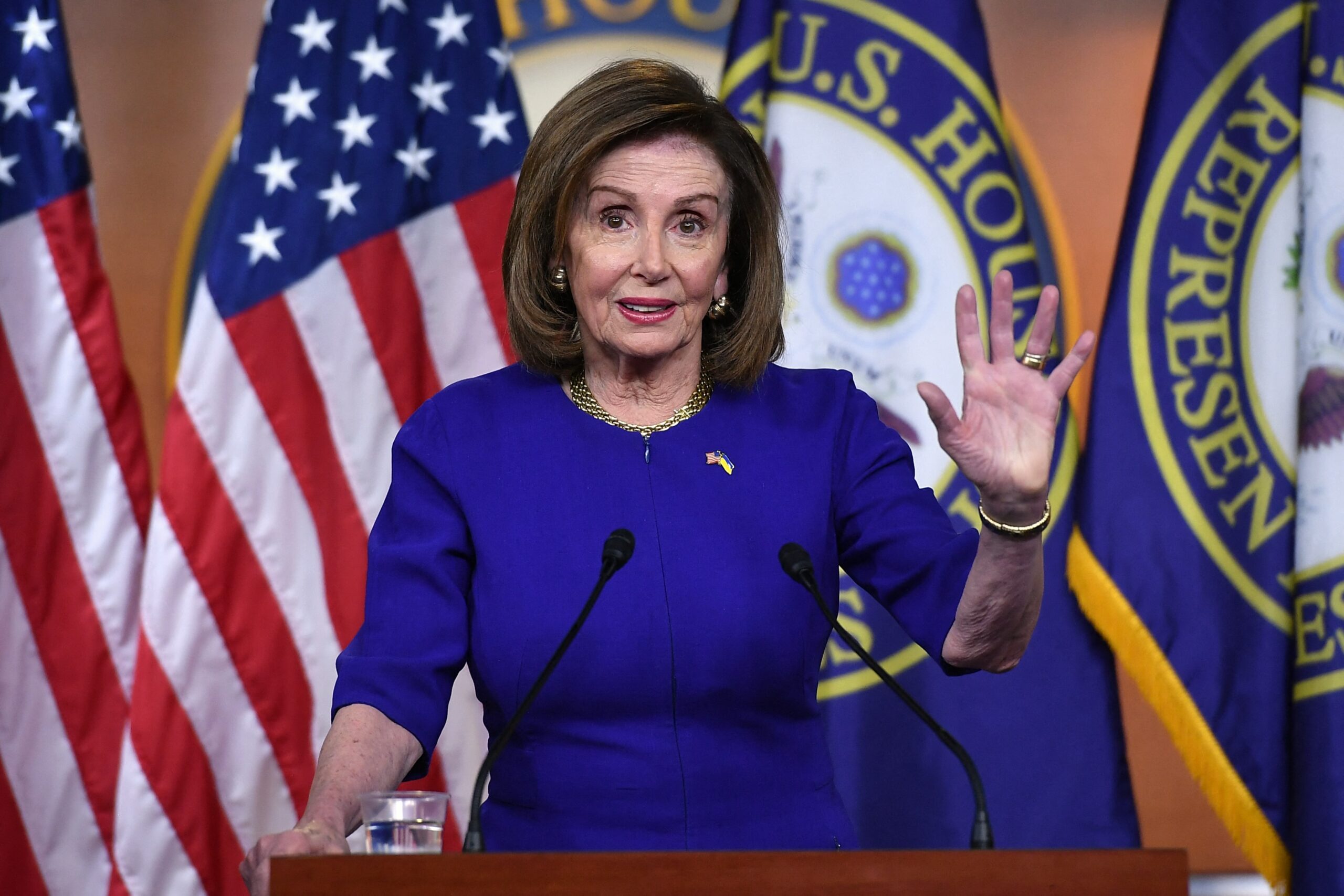 Pelosi speaks to press on March 31