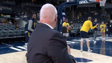 Scott Hastings asking JaMychal Green if he's playing