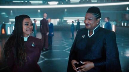 Star Trek Promotes Stacey Abrams to President — Of The Entire Earth 2-shot