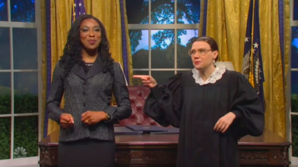 SNL's Ketanji Brown Jackson and Ruth Bader Ginsburg in the cold open