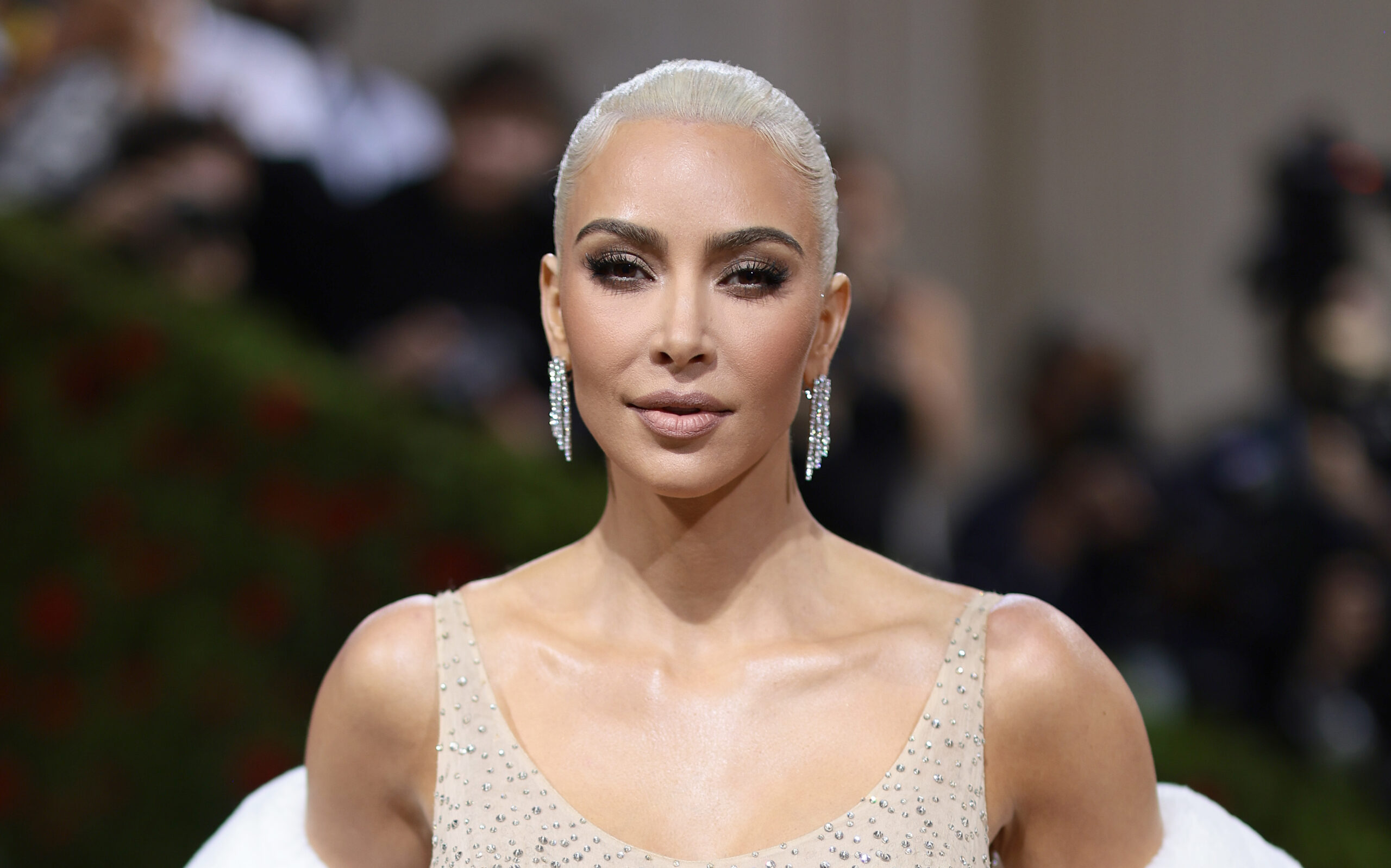 Kim Kardashian Tells New York Times She’d Be Willing to ‘Eat Poop Every Single Day’ to ‘Look Younger’
