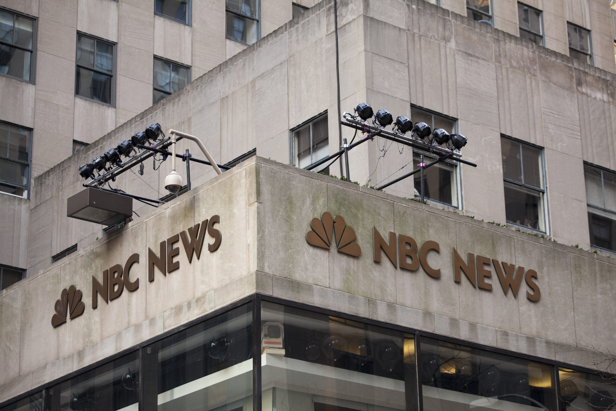 NBC News Union Blasts Return-to-Office Policy and Purge of Remote Colleagues (mediaite.com)