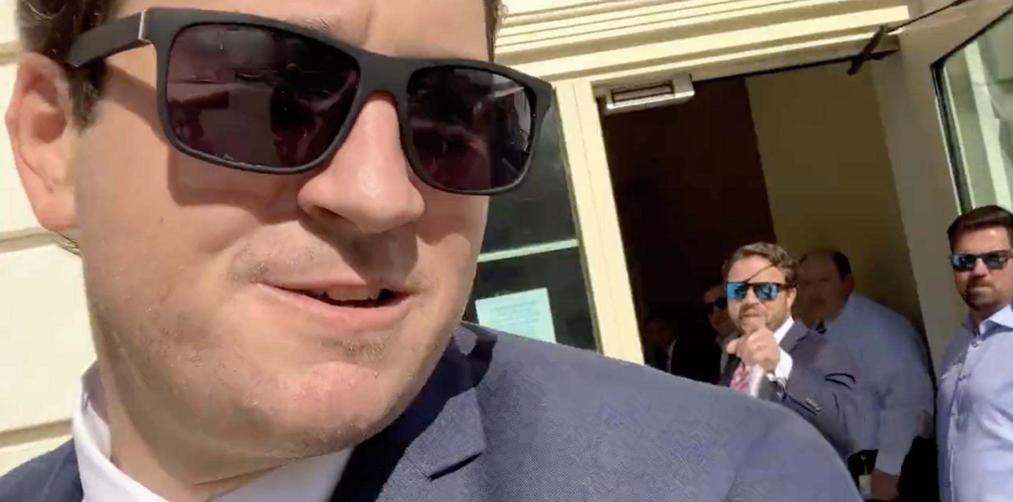 ‘You’re a Piece of Sh*t’: Dan Crenshaw Goes off on Right-Wing Troll Alex Stein in Heated Confrontation (mediaite.com)