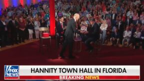 Sean Hannity gets award