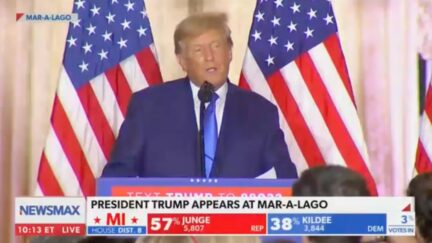 Trump snubs DeSantis