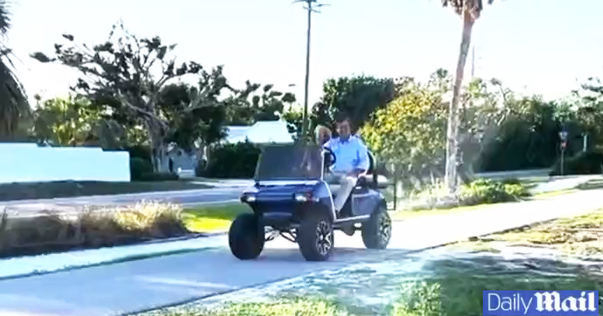 Tucker Carlson Golf Cart After Firing Daily Mail