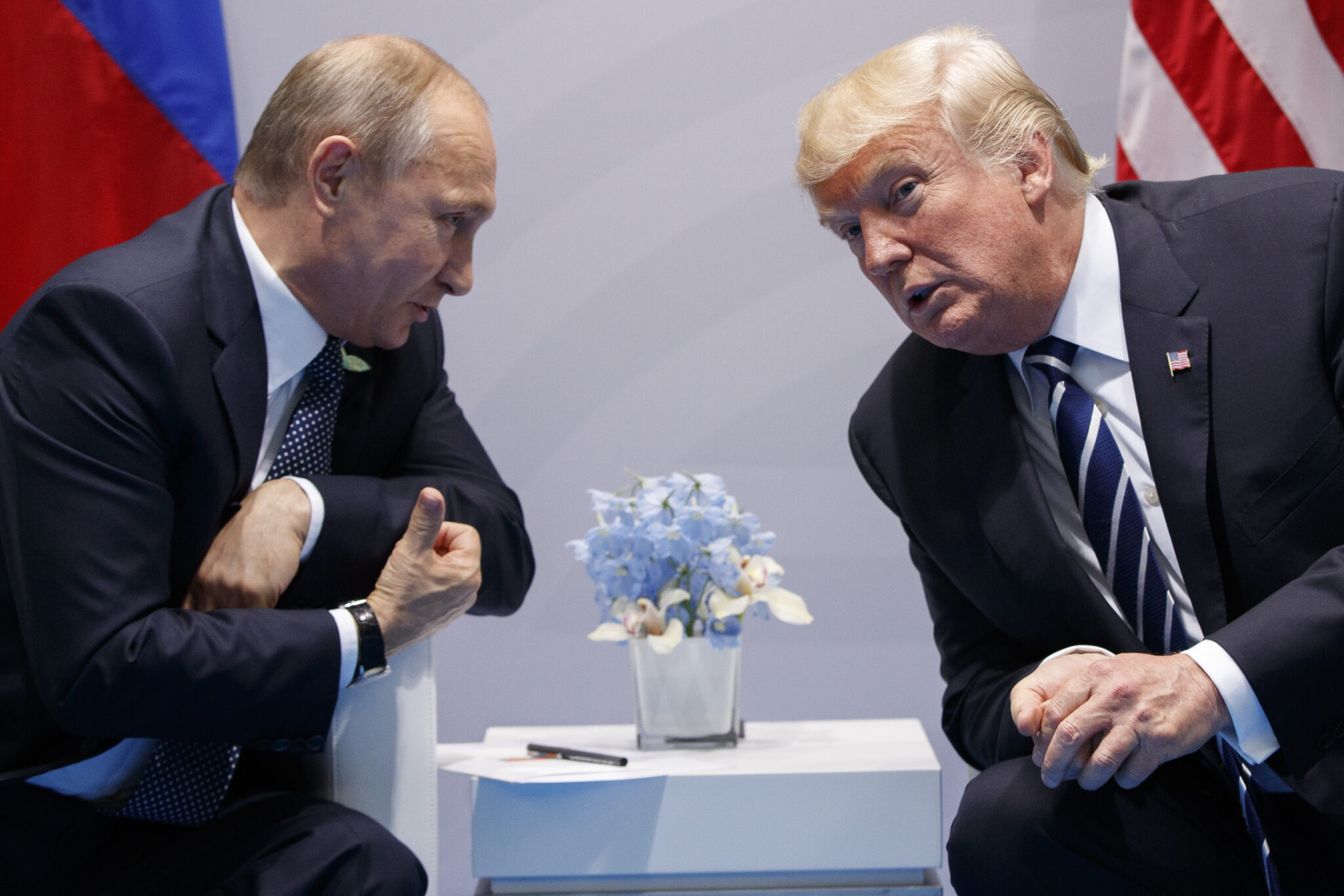 Trump and Putin Have Had ‘As Many as Seven’ Private Phone Calls Since Trump Left the White House, Per Bob Woodward’s New Book Jamie FreveleOct 8th, 2024, 8:54 am (mediaite.com)