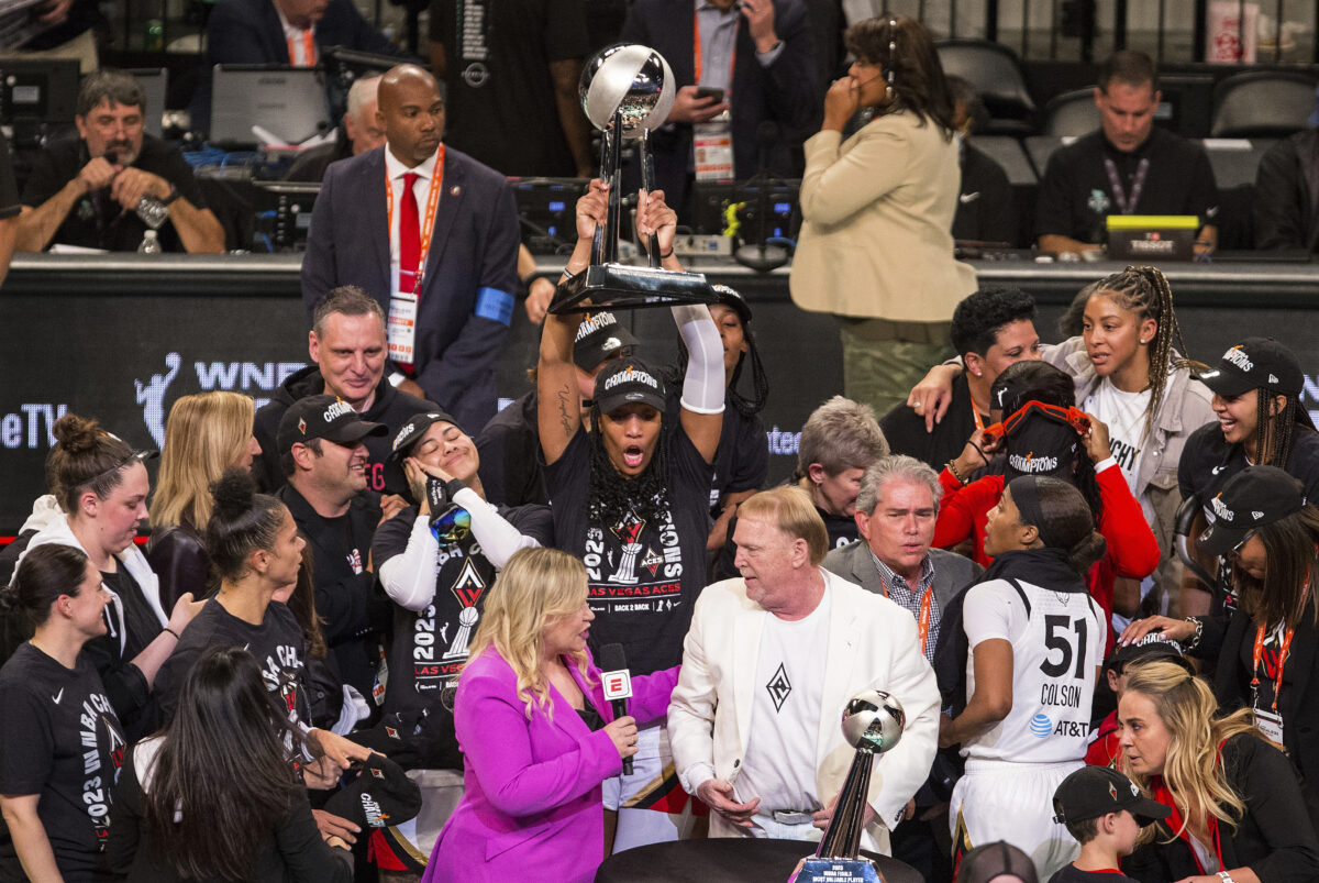 Las Vegas Aces fans celebrate team's back-to-back title win 