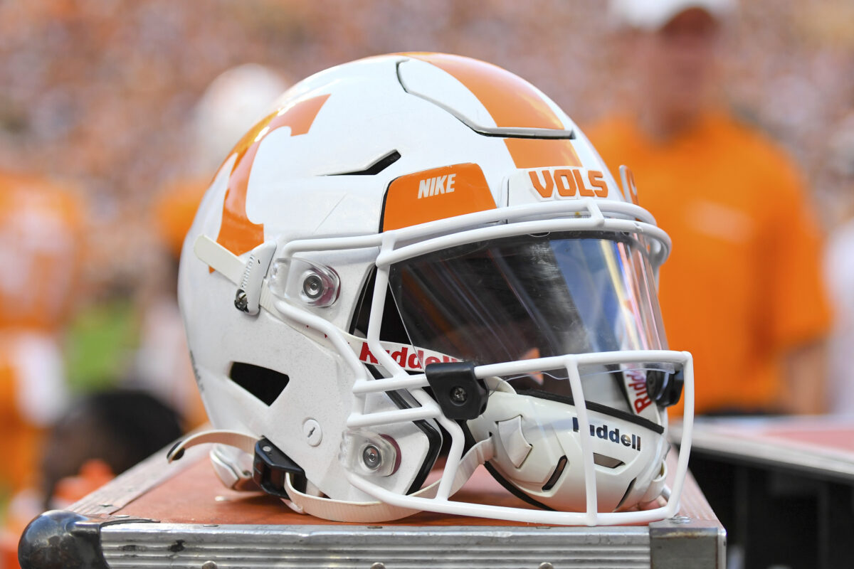 Tennessee Volunteers football helmet