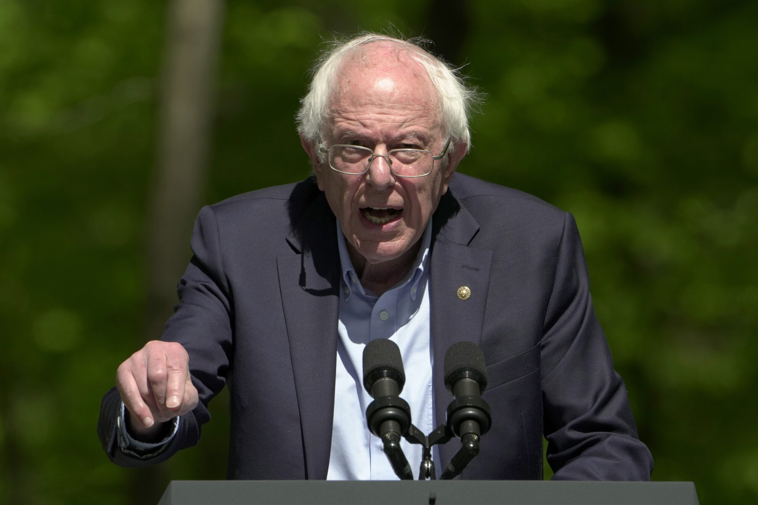 Bernie Sanders Tears Into Netanyahu Ahead of Congressional Address: ‘He Is Beholden to Extreme Racists in Israel’