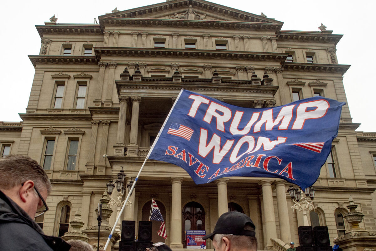 Trump flag in front of the Michigan State Capitol