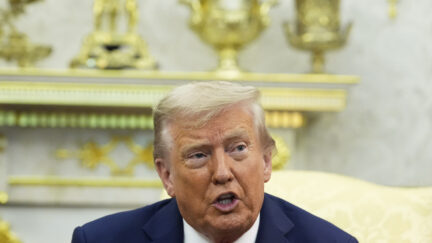 Donald Trump Oval Office gold decor