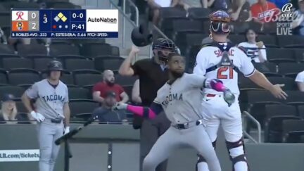 Victor Robles throws bat at pitcher