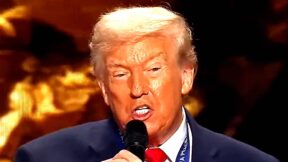 Trump Rages At Fox News For Booking 'Trump Hating Loser' In Blistering Wake-Up Tirade